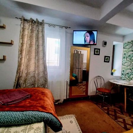 Studio Republicii Apartment Brasov Bagian luar foto