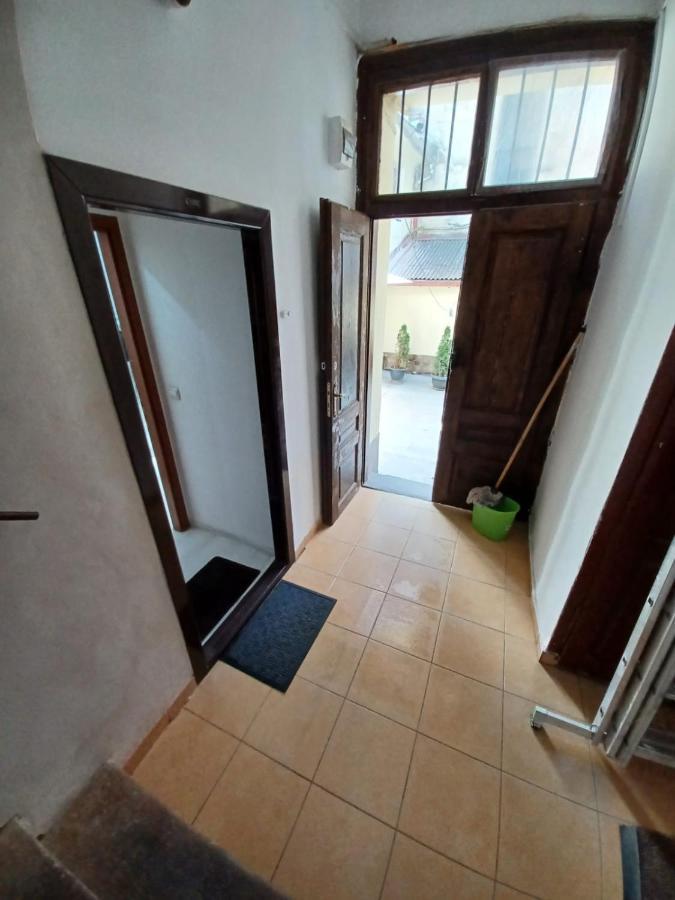 Studio Republicii Apartment Brasov Bagian luar foto